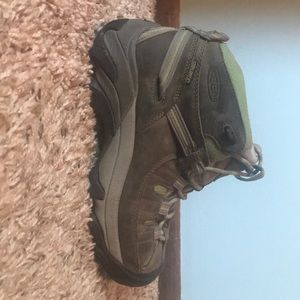 Keen hiking boots